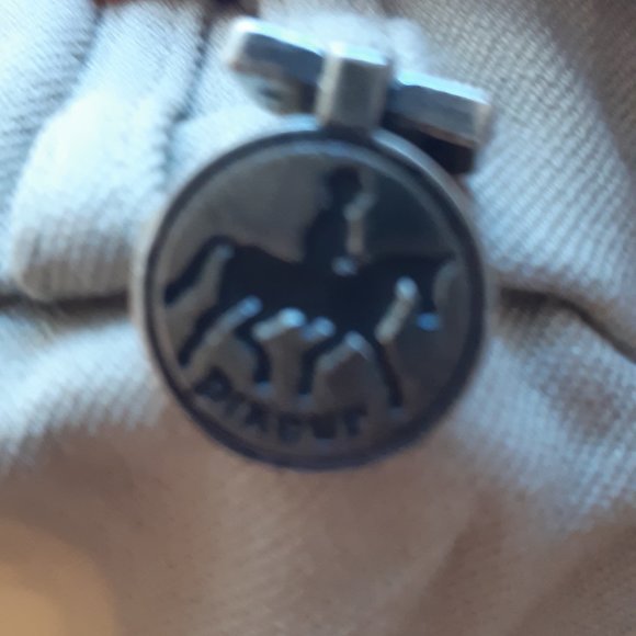 Pikeur beige knee  patch riding breeches made in Germany - Picture 2 of 6